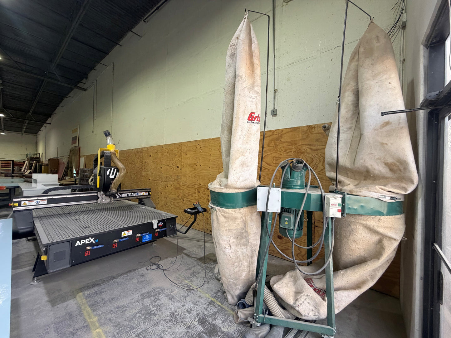 2023 Multicam APEX3R CNC Router