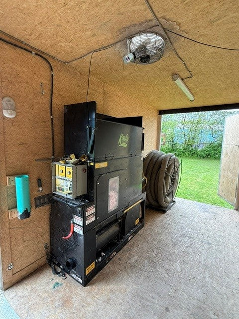 2022 18' Blow In Rig Insulation Trailer