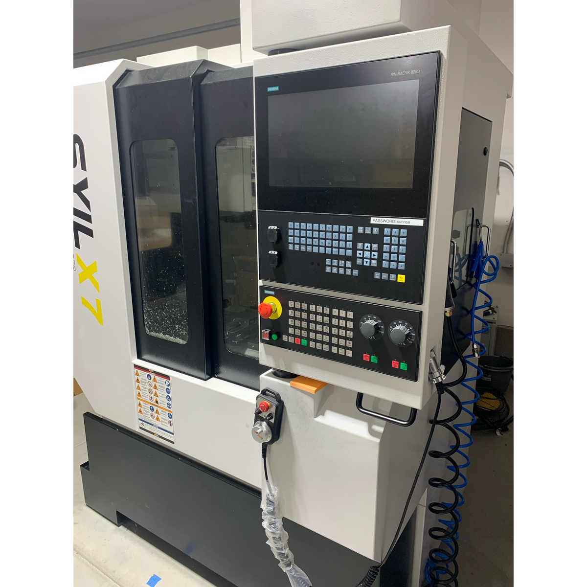 2025 Syil X7 Vertical Machining Center