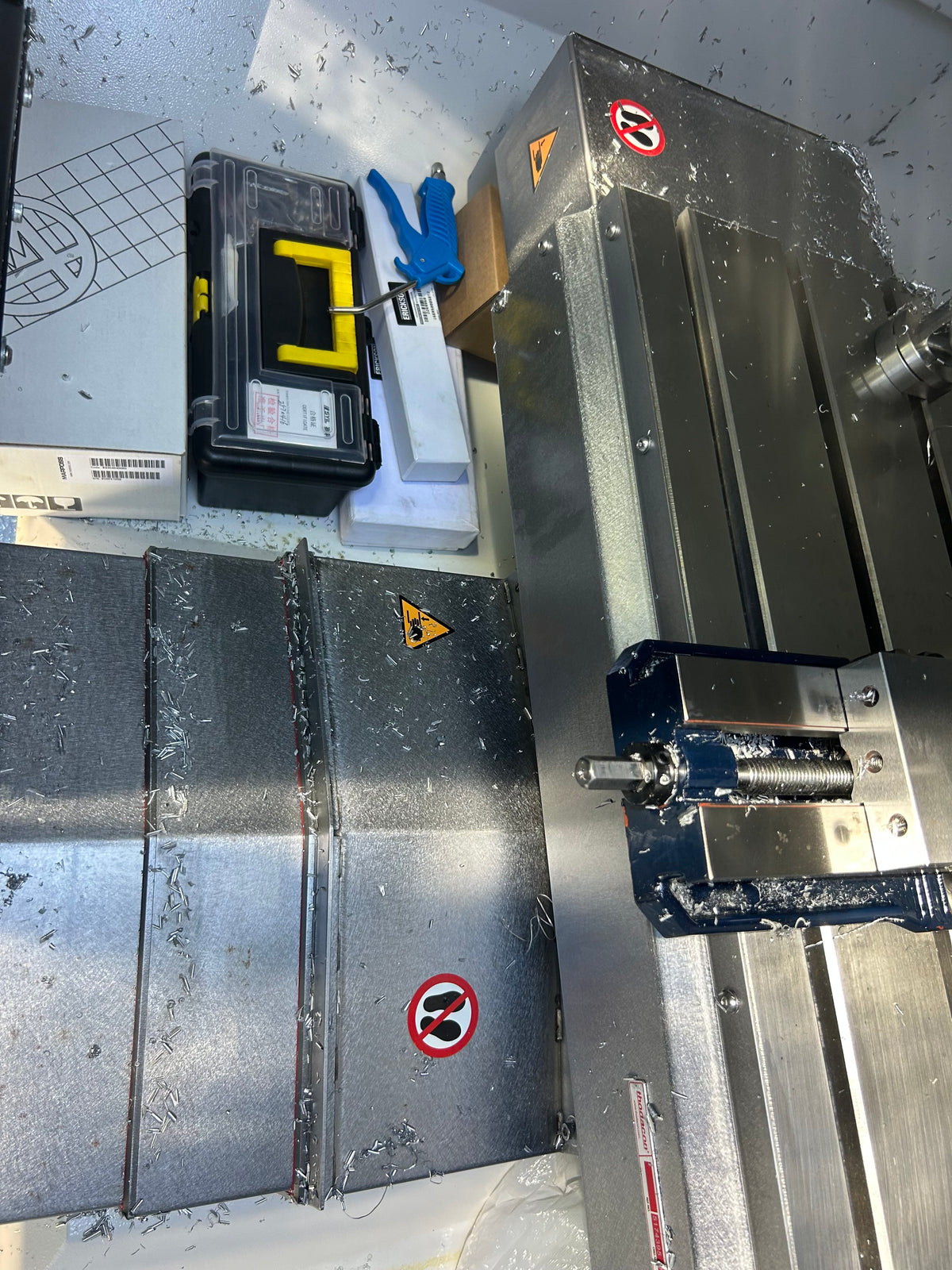 2025 Syil X7 Vertical Machining Center