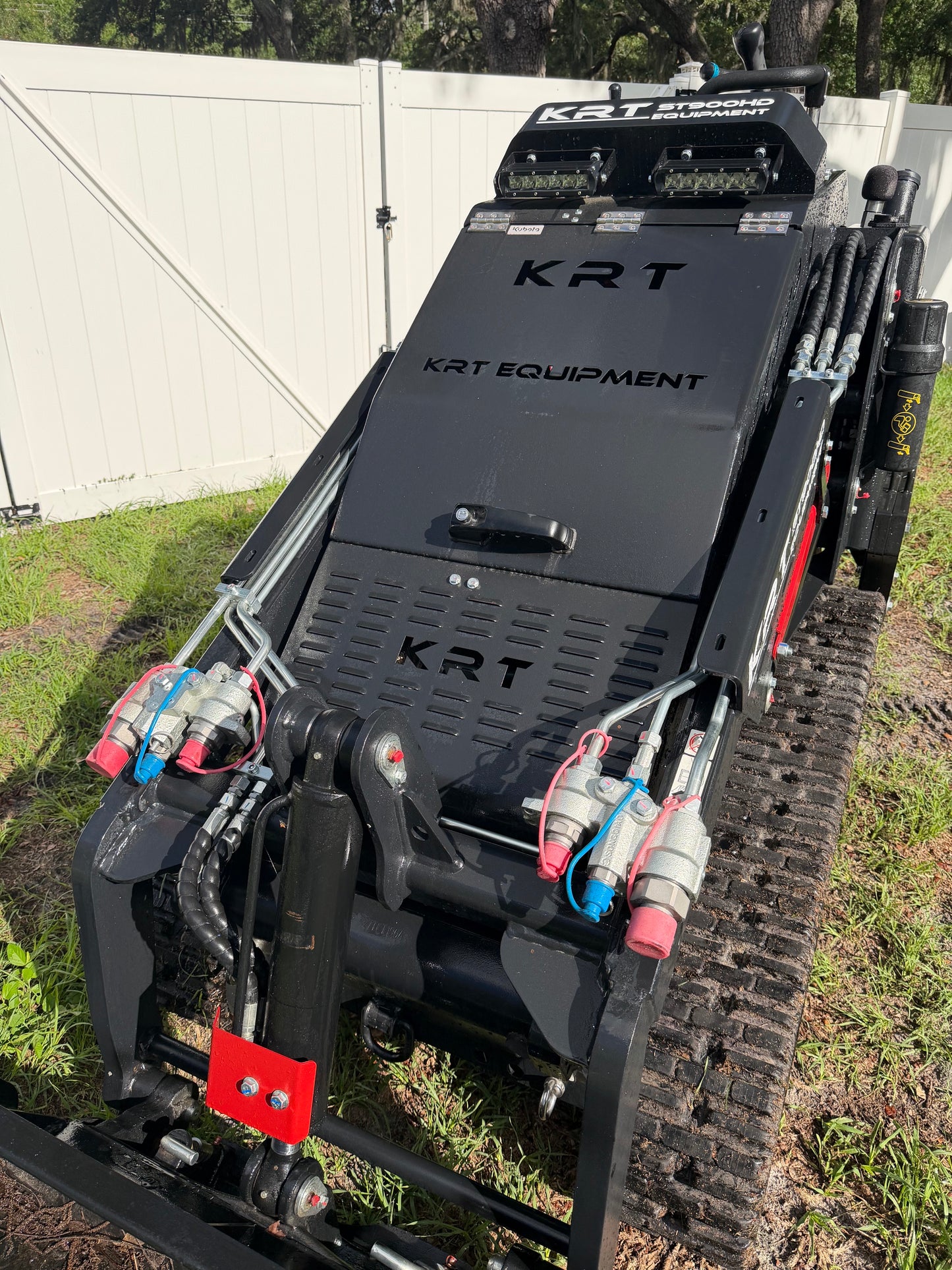 2025 KRT ST900HD Mini Skid Steer – Kubota Diesel