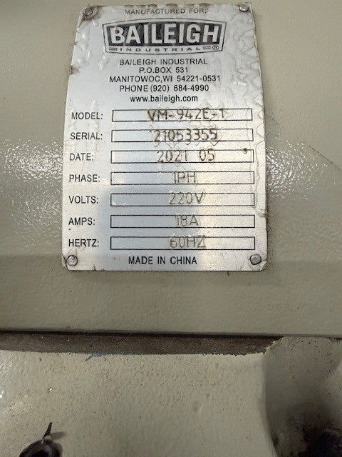 2021 Baileigh VM-942E-1 Vertical Knee Mill